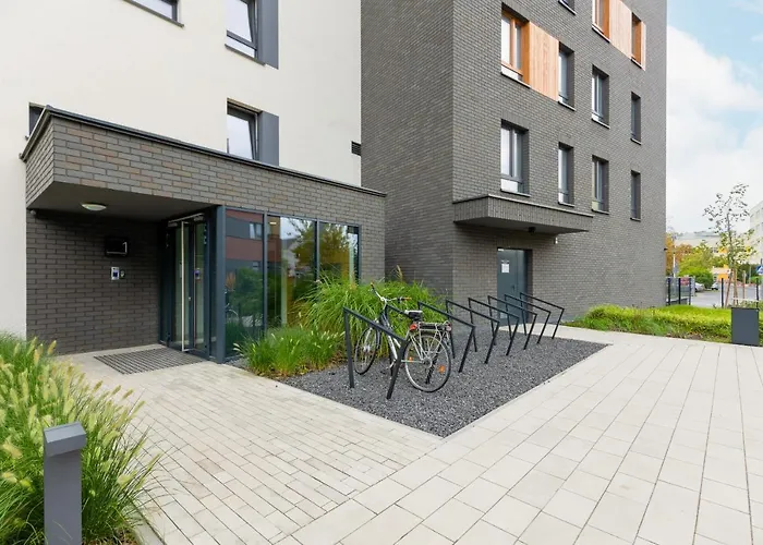 Praga Podskarbinska By Renters Apartman