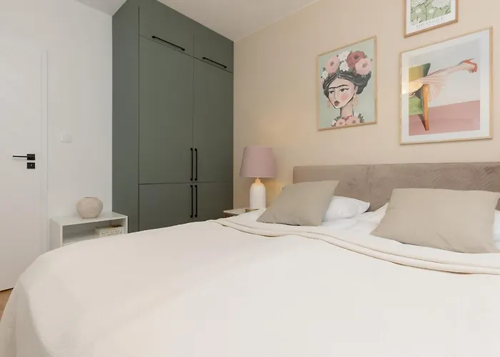 Praga Podskarbinska By Renters Varsavia