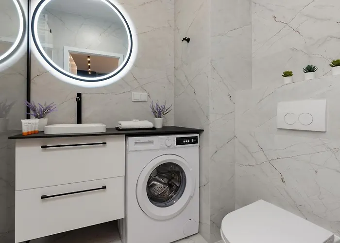 Praga Podskarbinska By Renters Apartman